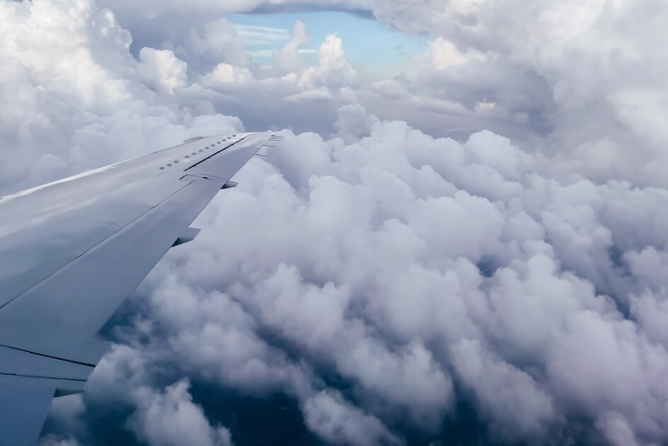 Cheapest Student Flights 2026: ISIC, StudentUniverse Guide