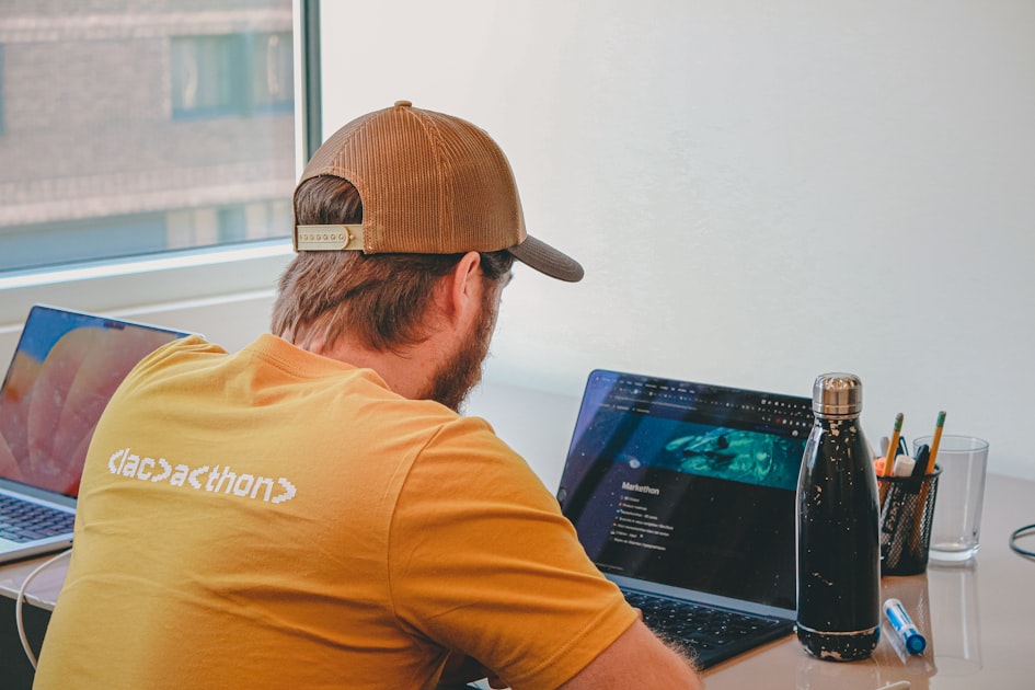 Coursera vs Udemy: الفرق وأيهما تختار؟