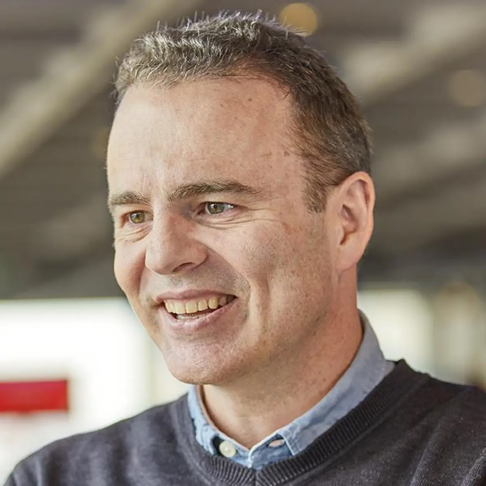 Official portrait of Shane Legg from the DeepMind Institute page