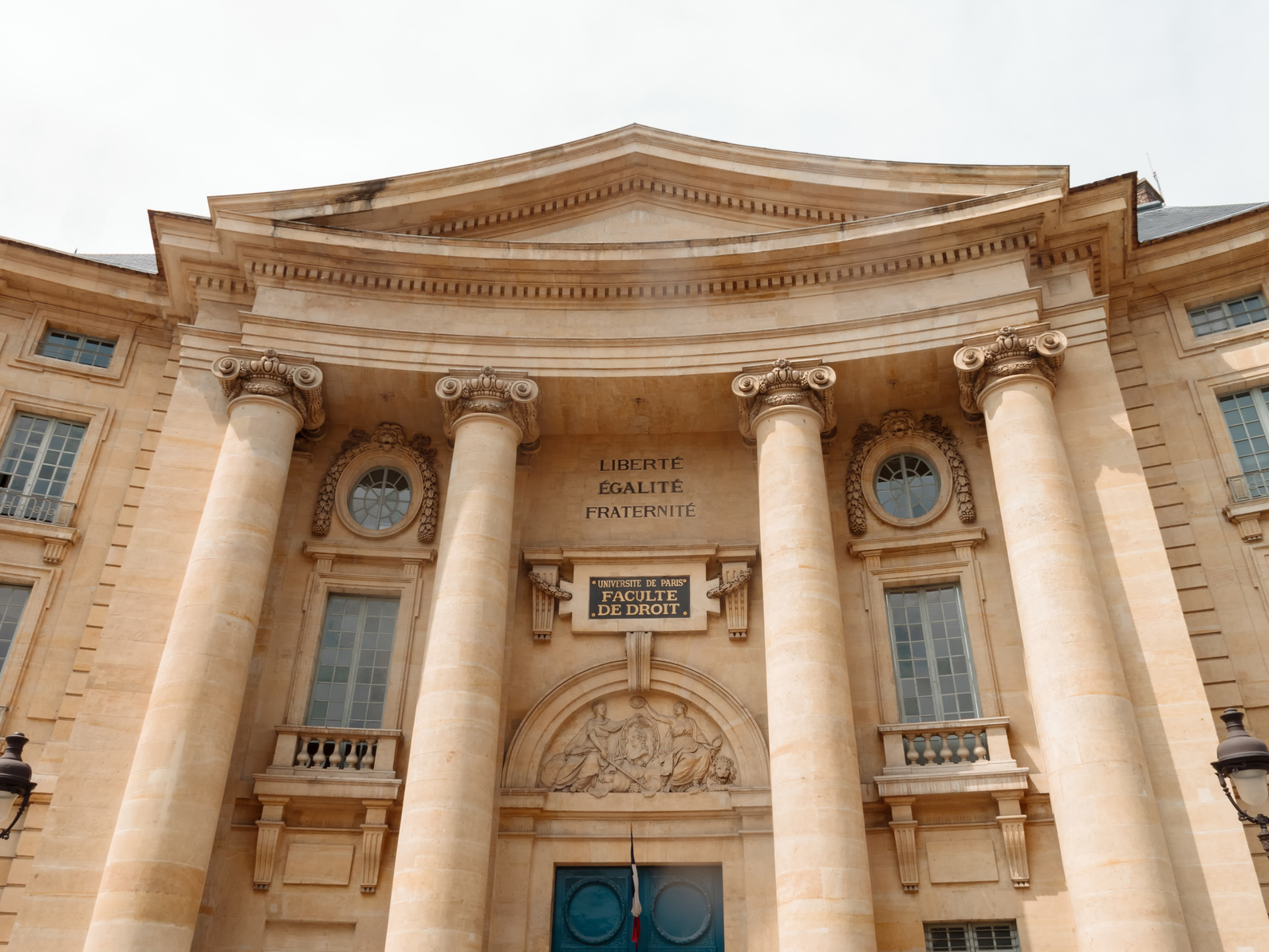 Campus France official visual on studying in France