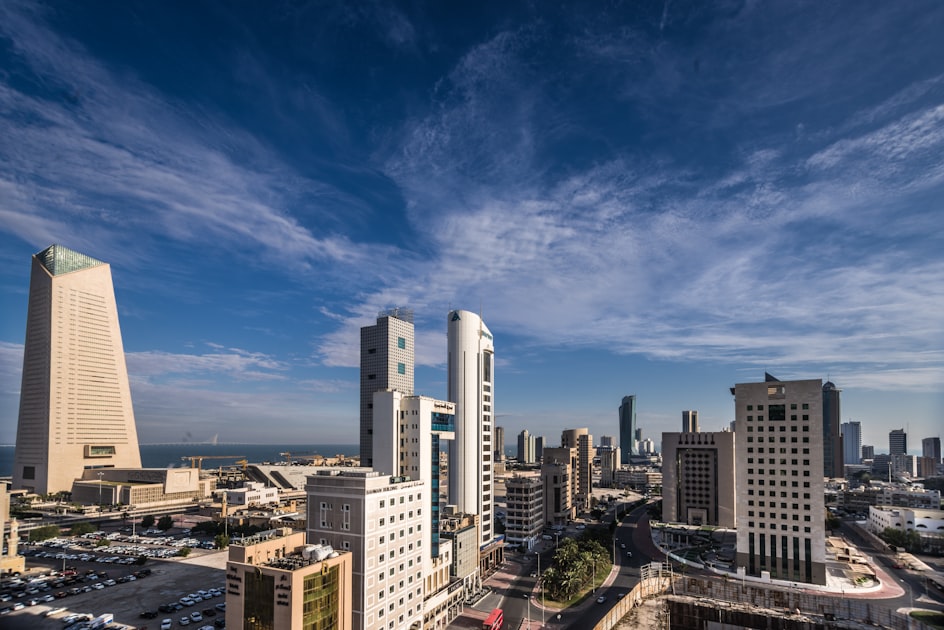 Kuwait Residency Rules 2026: Exit Permits and the 6-Month Abroad Limit Explained for Expats