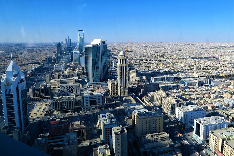 منحة جامعة الملك سعود 2027: التقديم عبر Study in Saudi وشروط SAT وSTEP