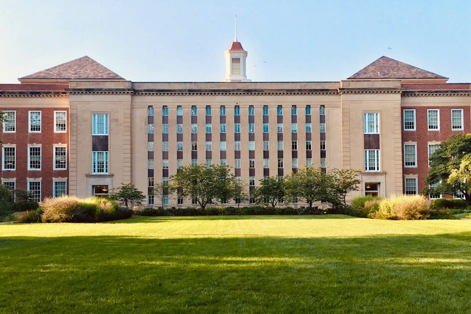 أفضل شهادات مهنية على Coursera لزيادة فرص العمل 2026