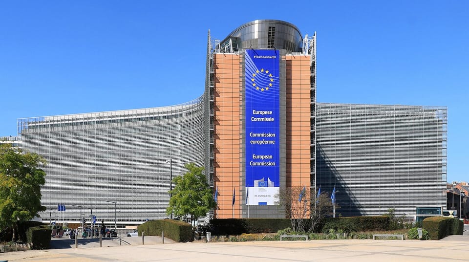 تصريح السفر الأوروبي ETIAS 2026: التأجيل الجديد والتكلفة والشروط