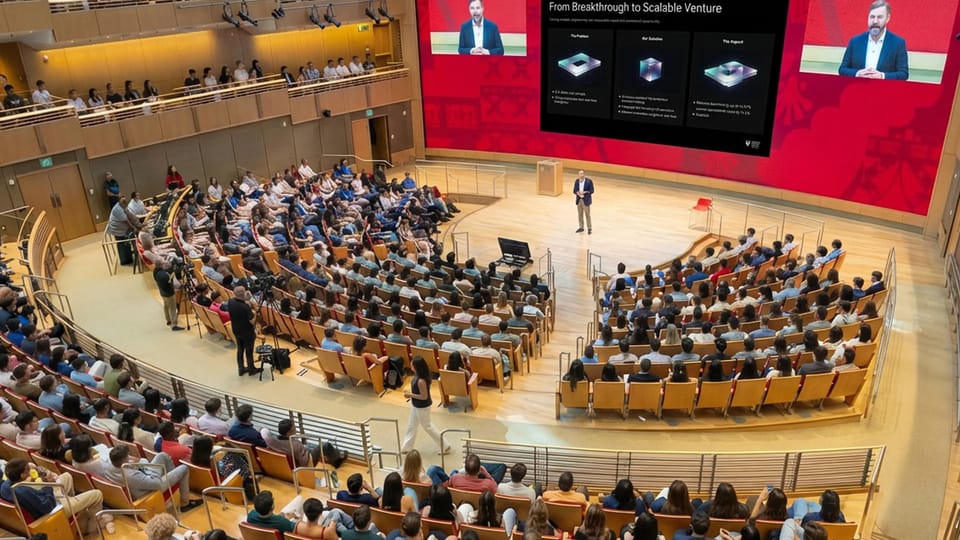 برنامج هارفارد بـ699 دولاراً يدرّسه نسخ ذكاء اصطناعي من أساتذتها: ما قصة HBS Foundry Bootcamp؟