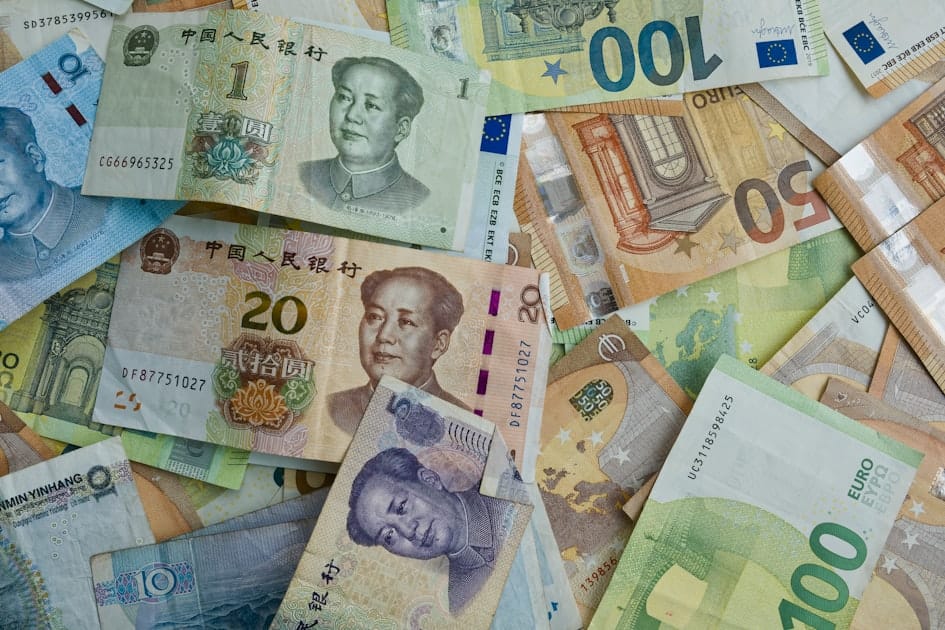 How to Send International Money Transfers With Lowest Fees 2026 — 8 Services Compared
