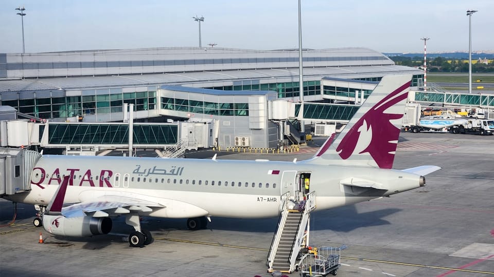 Qatar Student Club vs Emirates Student Discount 2026: Extra Baggage and Cheaper Student Flights