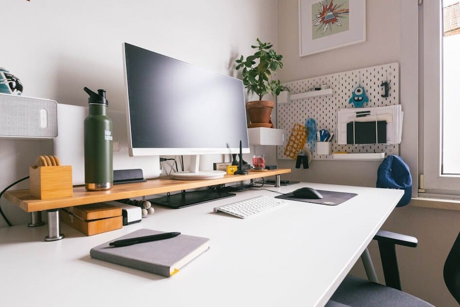 Tech Companies Internships for Students 2026: Microsoft, Google, Meta + 7 More